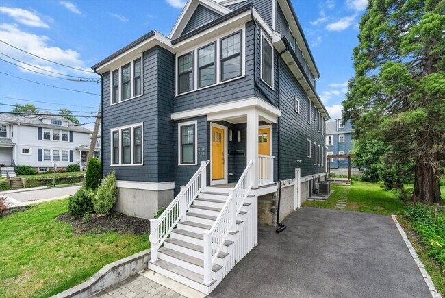 property at 118 Spring St