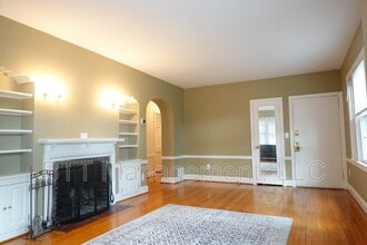 800 Maplewood Ave in Takoma Park, MD - Building Photo - Building Photo