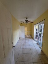 655 SW 19th Rd in Miami, FL - Building Photo