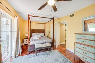 1100 NE 4th St in Hallandale Beach, FL - Building Photo - Building Photo