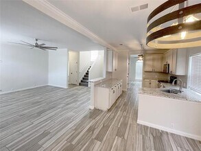 11216 Clover Knoll Dr in Frisco, TX - Building Photo - Building Photo