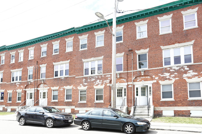 80 Bragdon St in Boston, MA - Foto de edificio - Building Photo