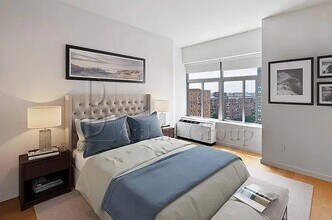 90 Washington St in New York, NY - Building Photo - Building Photo