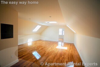 15 Taylor St in Medford, MA - Building Photo - Building Photo