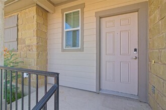 126 Fire Island Dr in Pflugerville, TX - Foto de edificio - Building Photo