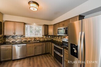 5509 Escondido Dr in Colorado Springs, CO - Foto de edificio - Building Photo