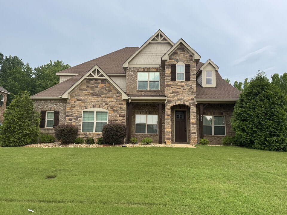 436 Sydney Dr N in Prattville, AL - Building Photo