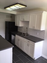 1732-1736 E Sycamore Ave in El Segundo, CA - Building Photo