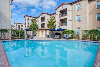 Monarch at Dos Vientos in Newbury Park, CA - Building Photo - Building Photo