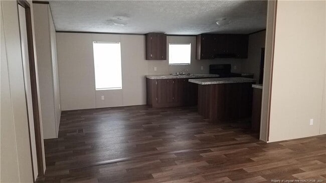4202 Meadow Rd in Lumberton, NC - Building Photo - Building Photo