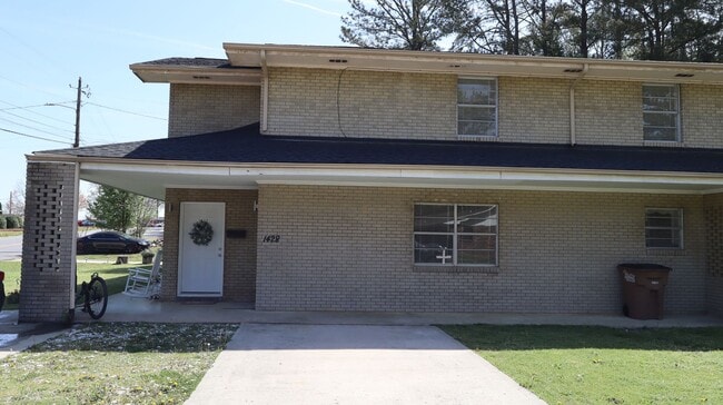 property at 1428 Walston St