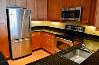 1111 11th St NW, Unit 602 in Washington, DC - Foto de edificio - Building Photo