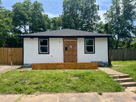 2307 Marble Ave in Memphis, TN - Building Photo