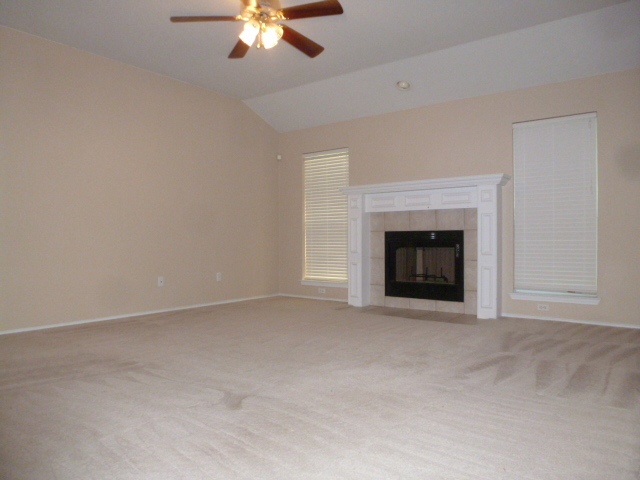 123 Snake Dance Dr in Harker Heights, TX - Building Photo - Building Photo