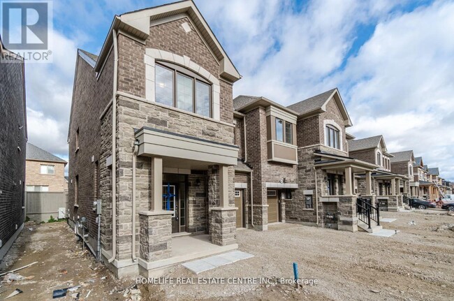 86 Keppel Cir in Brampton, ON - Building Photo - Building Photo