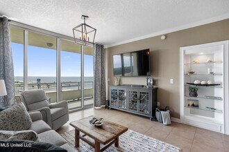 2060 Beach Blvd, Unit 707 in Biloxi, MS - Building Photo - Building Photo
