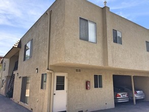 951 Virginia St in El Segundo, CA - Foto de edificio - Building Photo