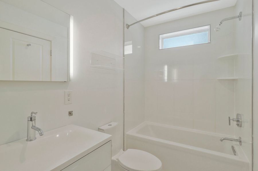 1103 9th St NE, Unit 1 in Washington, DC - Building Photo