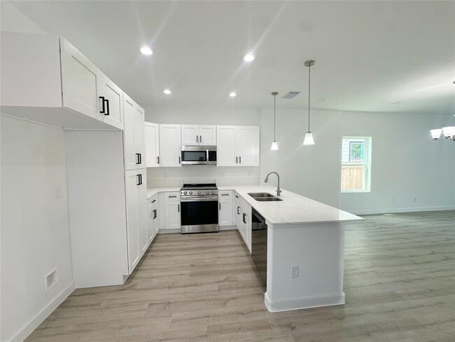 7813 Hirsch Rd in Houston, TX - Building Photo - Building Photo