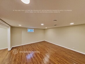 439 W Lake Park Dr in Addison, IL - Building Photo - Building Photo