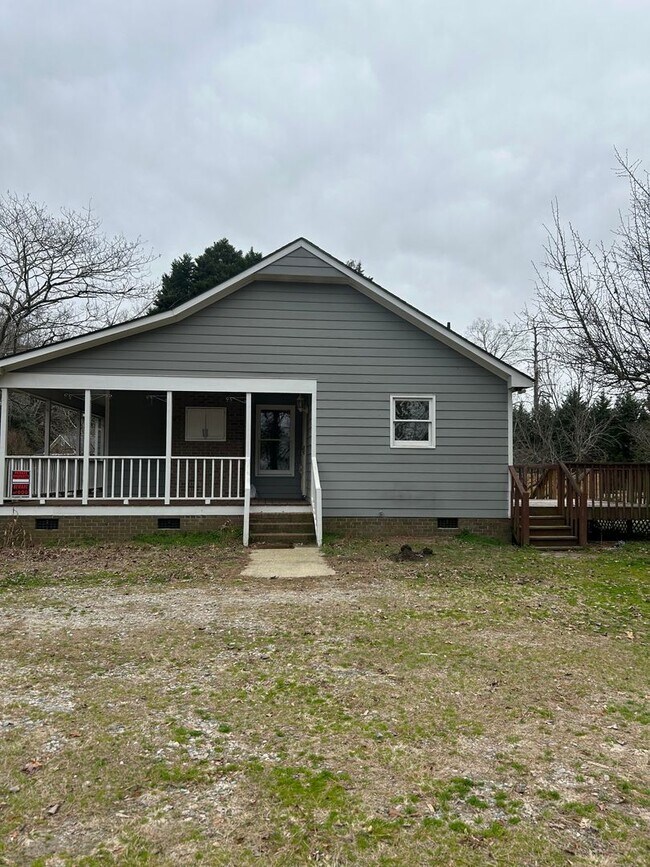 812 Stephanie Pl in Garner, NC - Building Photo - Building Photo