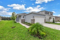 9168 Sandy Bluffs Circle in Parrish, FL - Foto de edificio - Building Photo