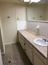 4623 Alvin Dark Ave, Unit 2 in Baton Rouge, LA - Building Photo - Building Photo