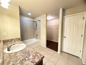 3751 Alliance Dr in Springdale, AR - Building Photo - Building Photo