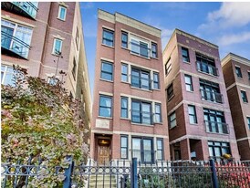 2627 W Belmont Ave, Unit Unit 3 in Chicago, IL - Building Photo