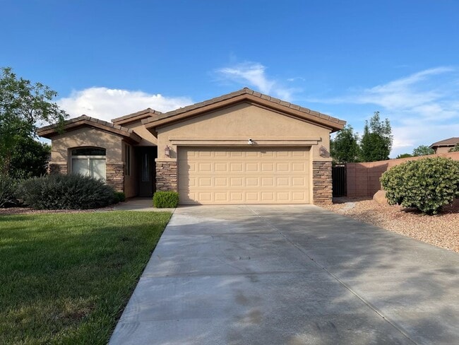 property at 2014 N Stone Ridge Ln