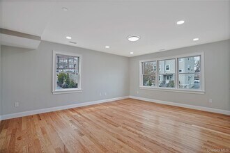 80 Depeyster St in Sleepy Hollow, NY - Building Photo - Building Photo