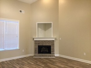 1671 Brimhill Ln in Cordova, TN - Building Photo - Building Photo