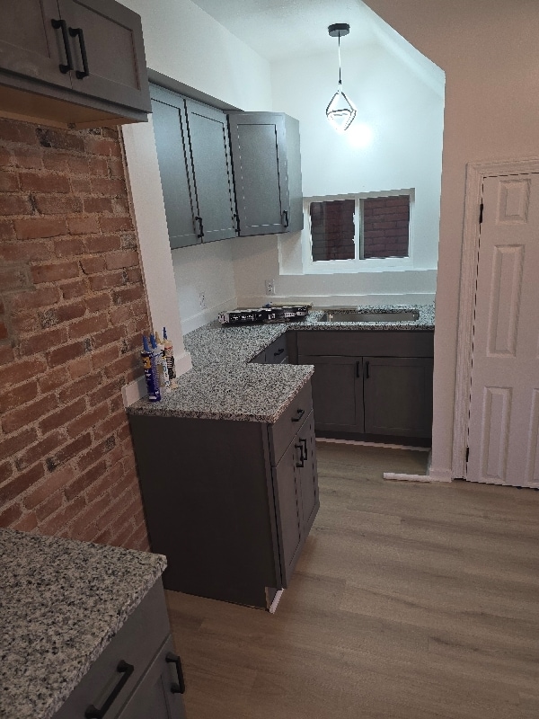 86 Highland Ave in Mckees Rocks, PA - Building Photo - Building Photo