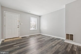 26 Johnson Pl in Annapolis, MD - Building Photo - Building Photo
