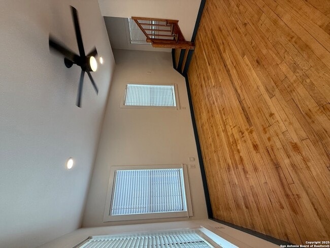 310 Natalen Ave in San Antonio, TX - Building Photo - Building Photo