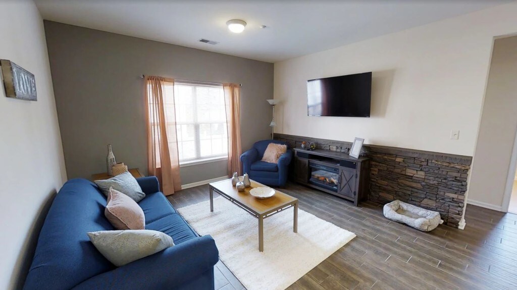 Madison and Brookside Garden Student Housing Apartments in Shippensburg