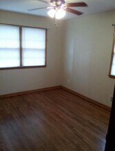 2616 S 48th Ave in Omaha, NE - Building Photo - Building Photo