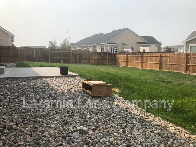 1219 E Symons St in Laramie, WY - Building Photo - Building Photo