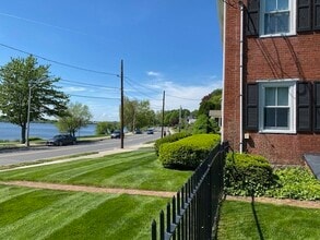 252 Main St in Wakefield, MA - Building Photo - Building Photo