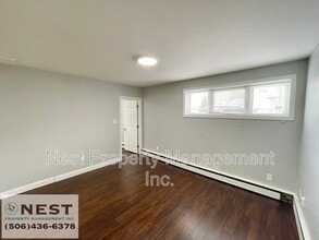 227 West Ln in Moncton, NB - Building Photo - Building Photo