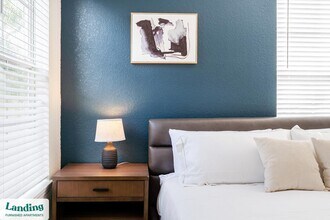 2801 Biltmore Park Dr in Orlando, FL - Foto de edificio - Building Photo