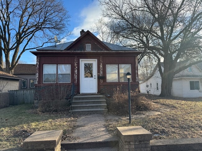 property at 526 Liberty St