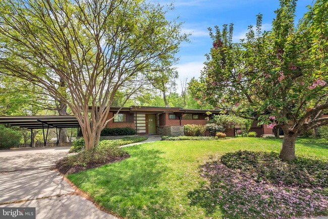 property at 3302 Shirley Ln