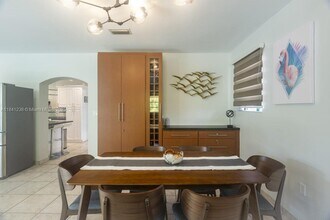 1745 SW 11th Terrace in Miami, FL - Building Photo - Building Photo