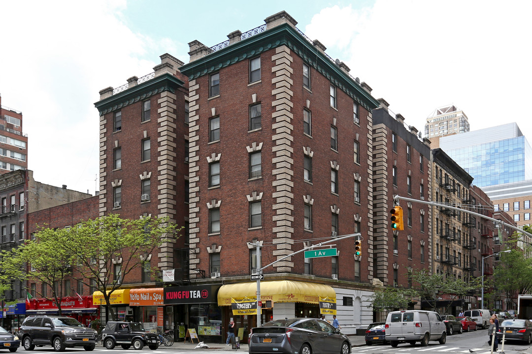 1217-1219 First Ave in New York, NY - Building Photo