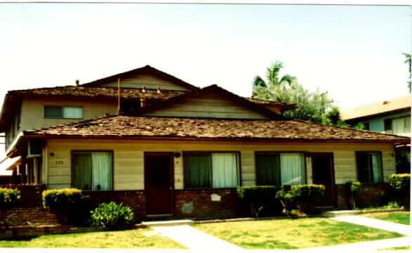 335 N Prospero Dr in Covina, CA - Foto de edificio - Building Photo