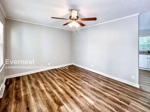 2815 Crescent Ln in Gastonia, NC - Building Photo - Building Photo