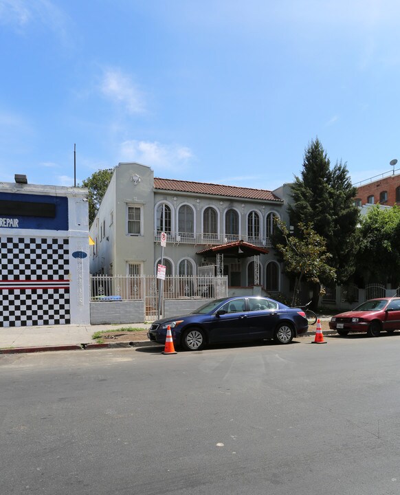 314 S Catalina St in Los Angeles, CA - Building Photo