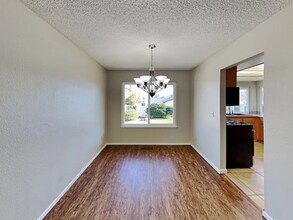 7437 Palmer House Dr in Sacramento, CA - Building Photo - Building Photo