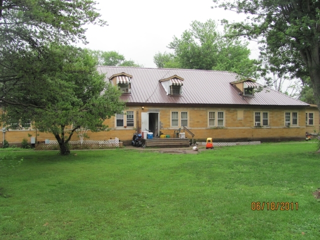 1864 Shady Ln in Columbus, IN - Building Photo